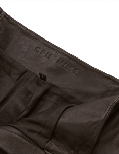CMROYAL - LEATHER SHORTS IN BROWN