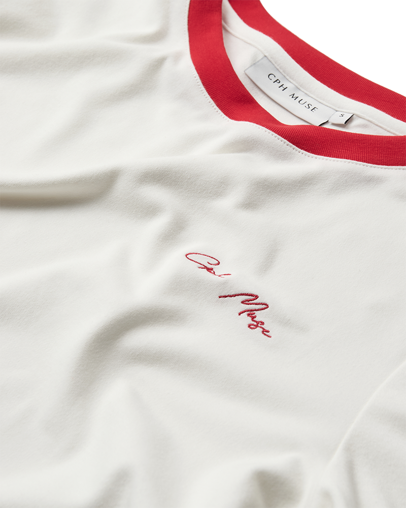 CMMUSE - SLIM FIT T-SHIRT IN OFF-WHITE