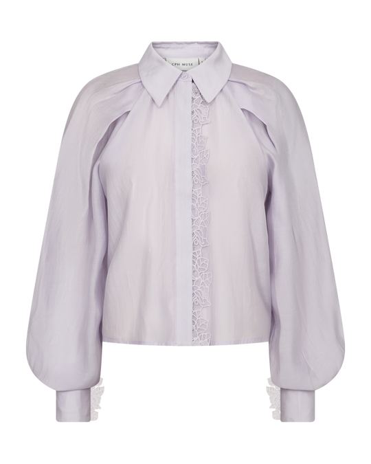 CMMOLLY – SHIRT WITH LACE TRIM IN PURPLE